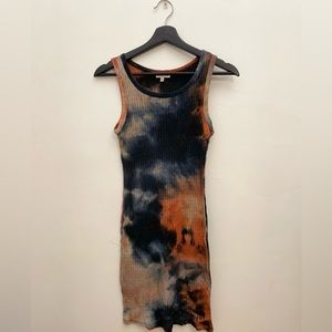 HEART&HIPS TIE DYE BLUE/ORANGE BODYCON DRESS